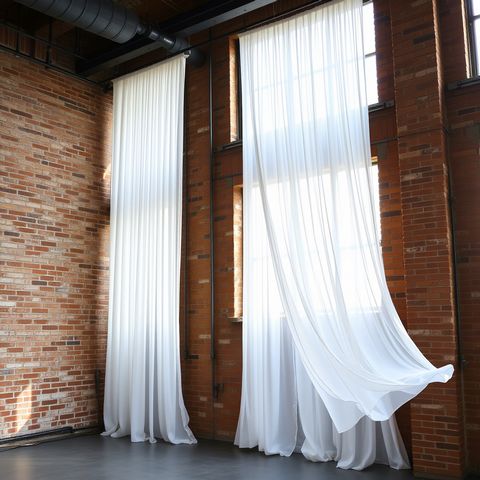 Використання тюлю в інтер'єрі лофту | Welwet